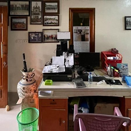 Valencia Homestay Redpartner ปาราปัต ภายนอก รูปภาพ