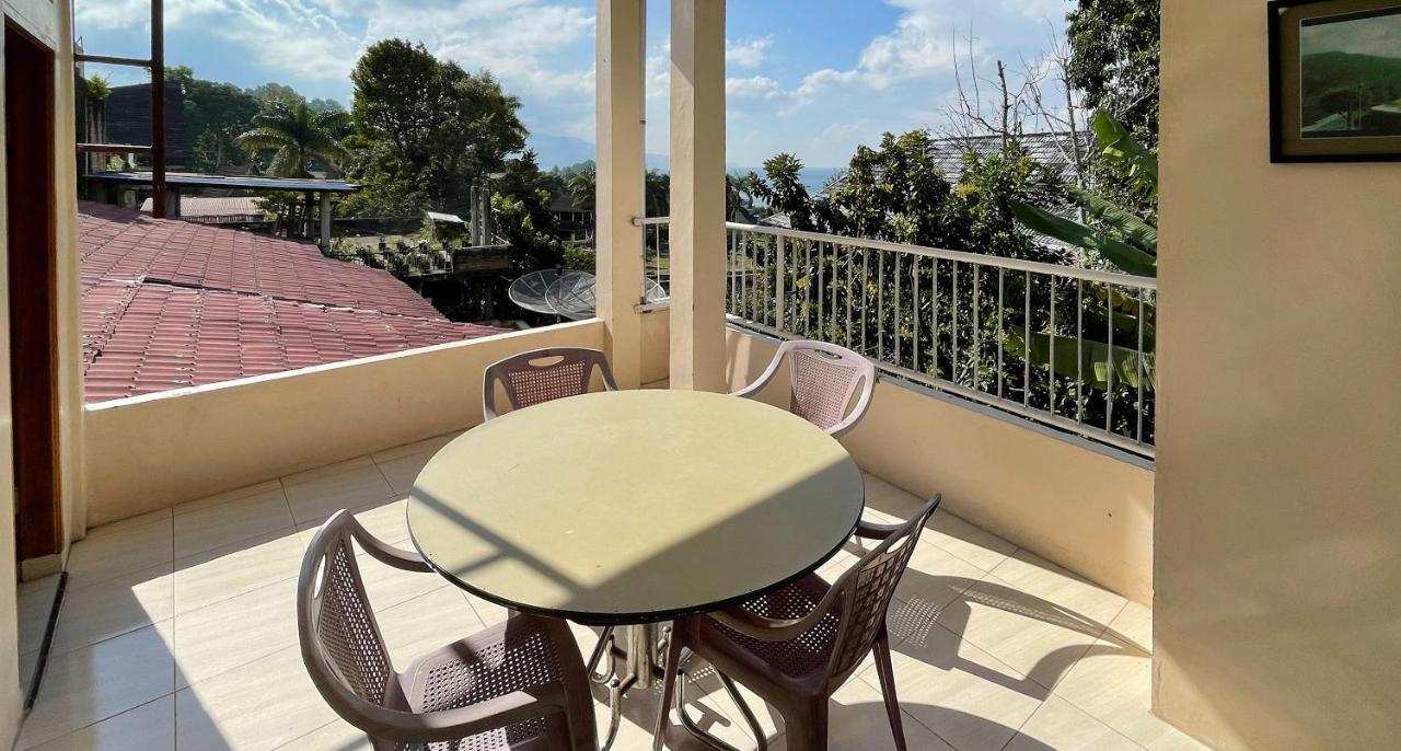 Valencia Homestay Redpartner ปาราปัต ภายนอก รูปภาพ