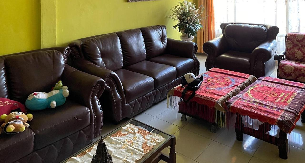 Valencia Homestay Redpartner ปาราปัต ภายนอก รูปภาพ